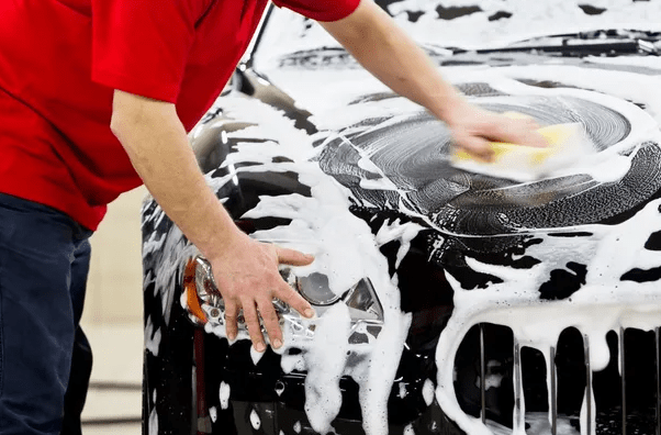 Mobile Detailing vs. Traditional Car Wash: Which Is Right for You?